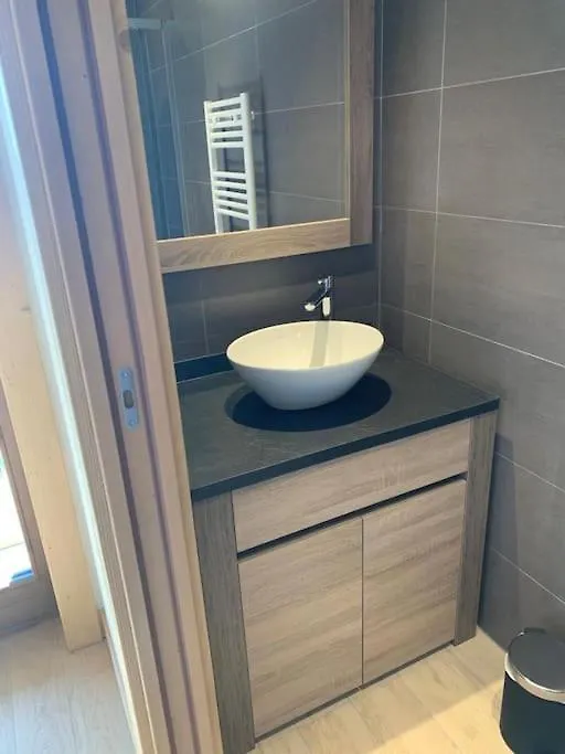 Luxurious Duplex For 4-7P With Large Terrace And Pool In Ski-In Ski-Out 5* Building Bourg-Saint-Maurice France